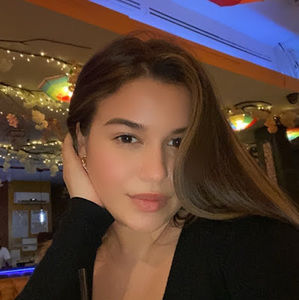 Meet your Posher, Emely